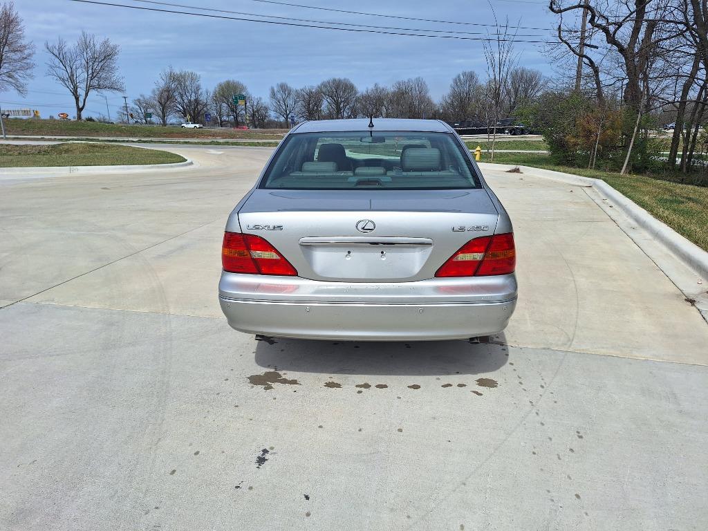 2003 Lexus LS 430 photo