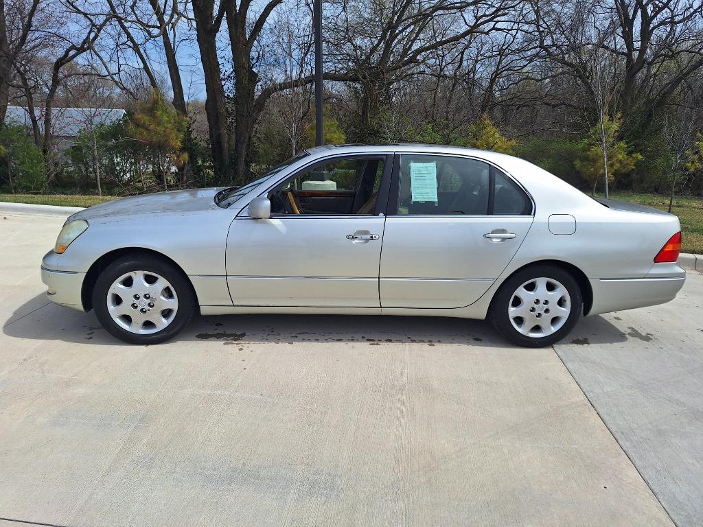 2003 Lexus LS 430 photo