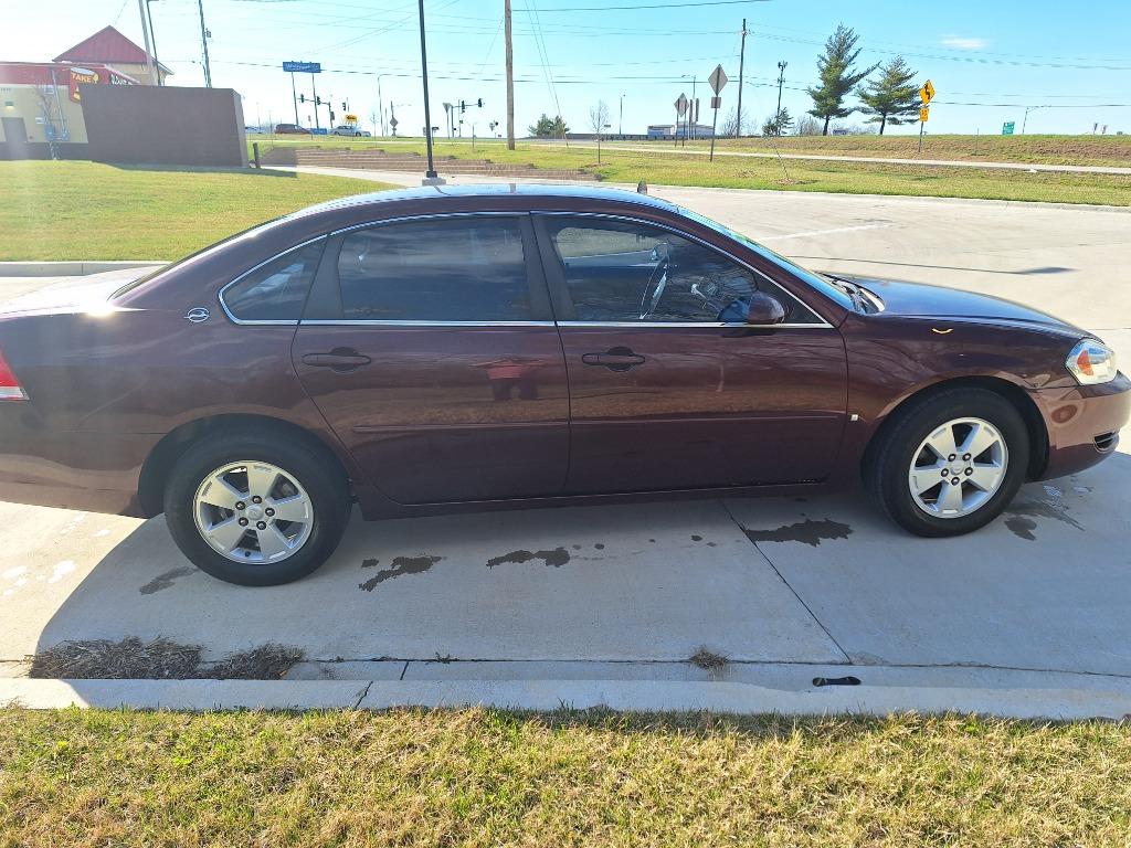 2007 Chevrolet Impala LT photo