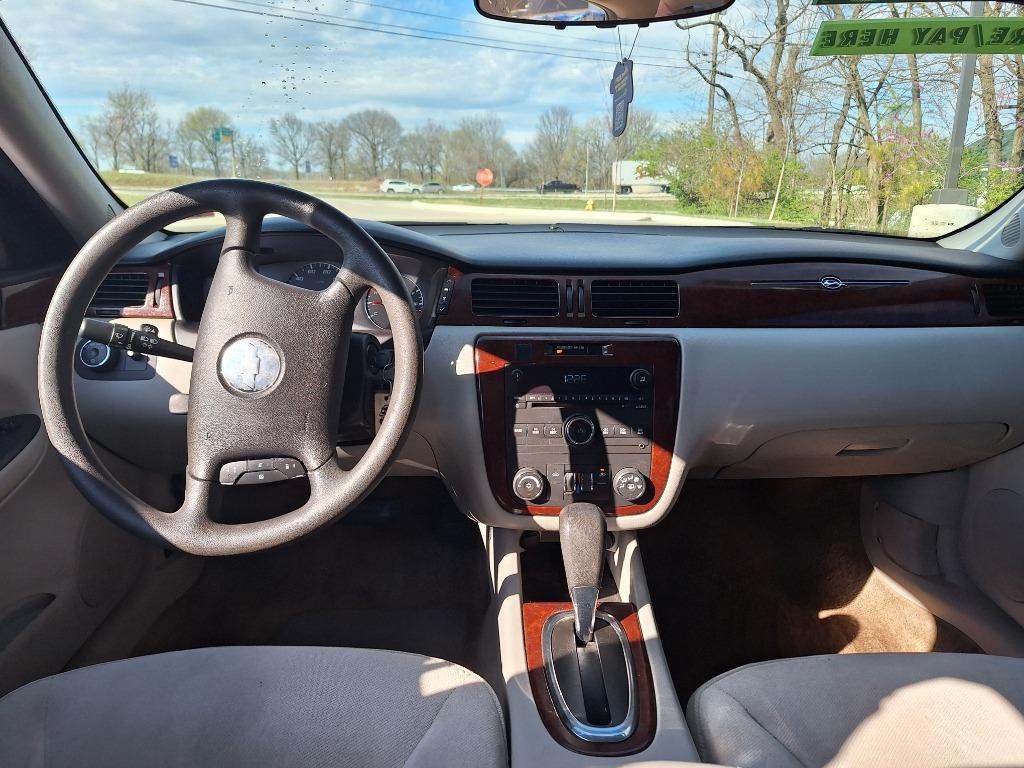 2007 Chevrolet Impala LT photo