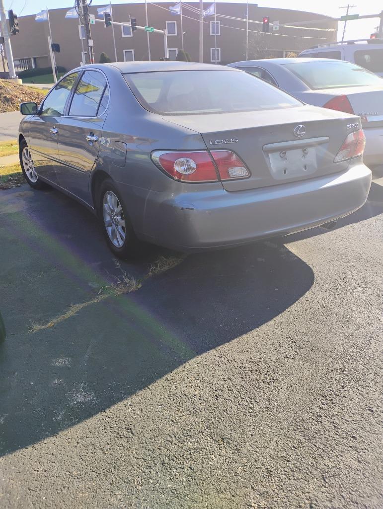 2002 Lexus ES 300 photo