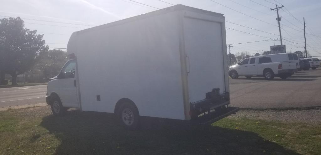2014 Chevrolet Express 3500 3500 photo