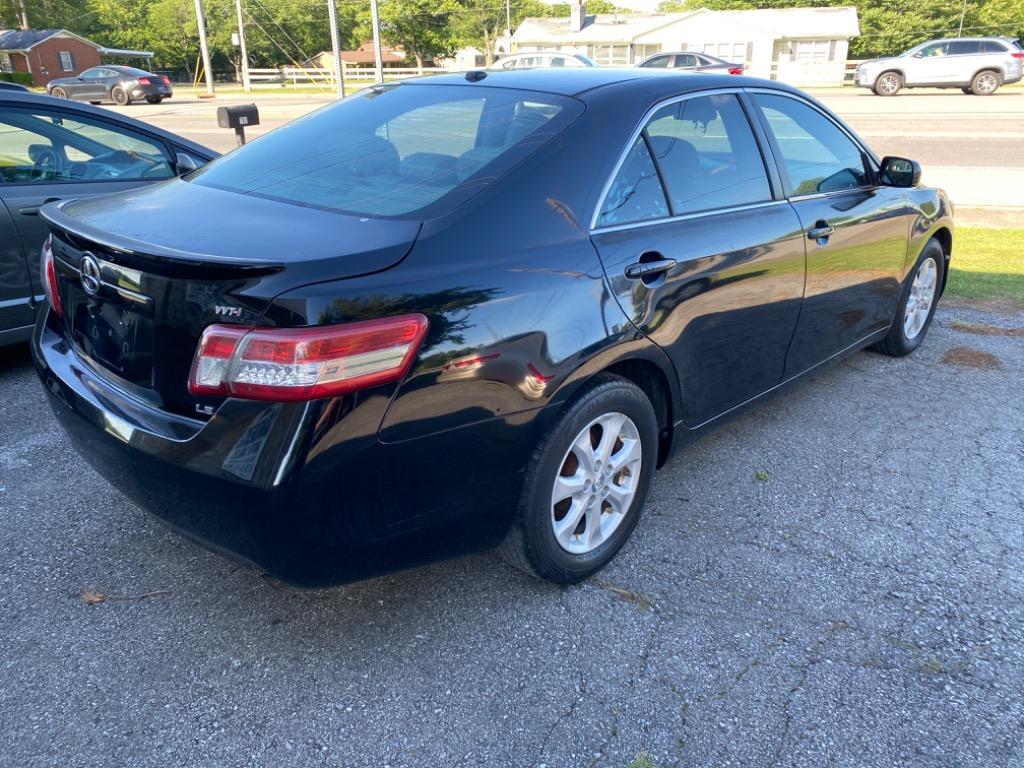 2011 Toyota Camry photo