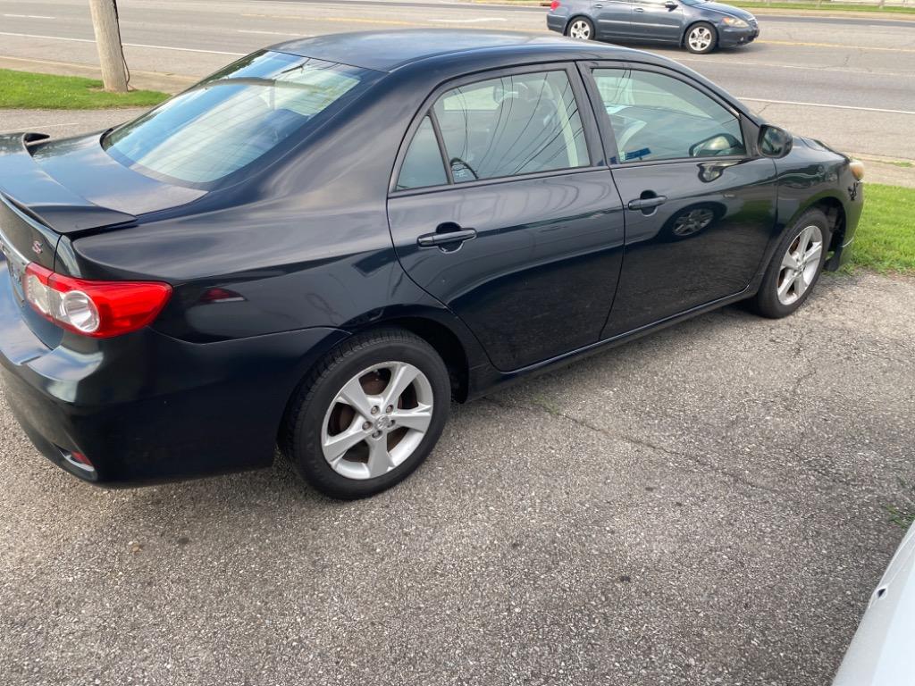 2013 Toyota Corolla - $6,995