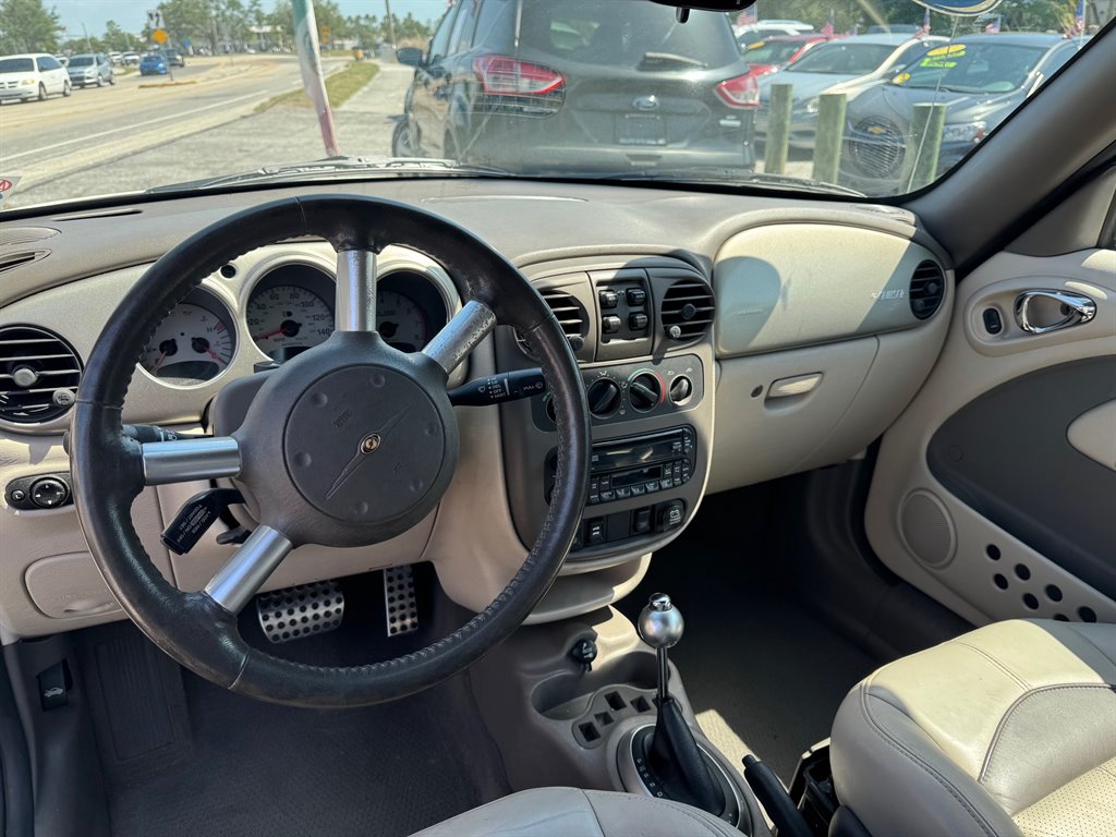 2005 Chrysler PT Cruiser GT photo
