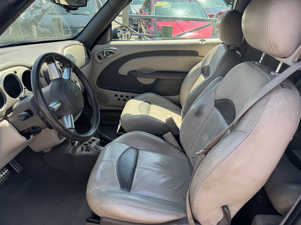 2005 Chrysler PT Cruiser GT photo