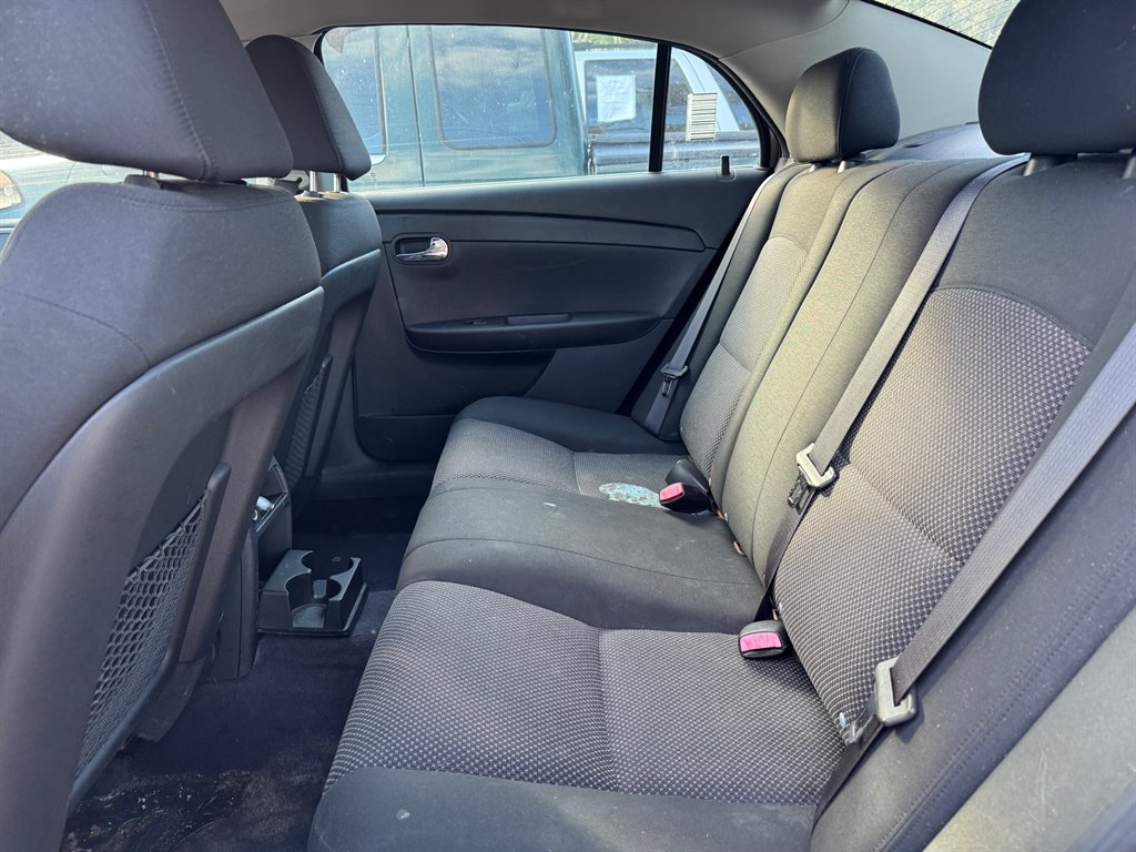 2010 Chevrolet Malibu - $5,995