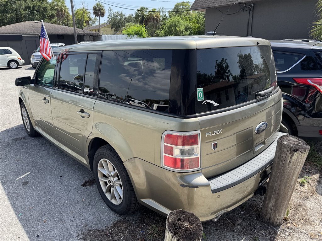 2013 Ford Flex - $6,995