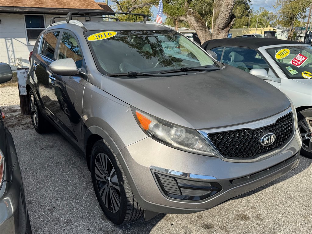 2016 Kia Sportage - $12,995
