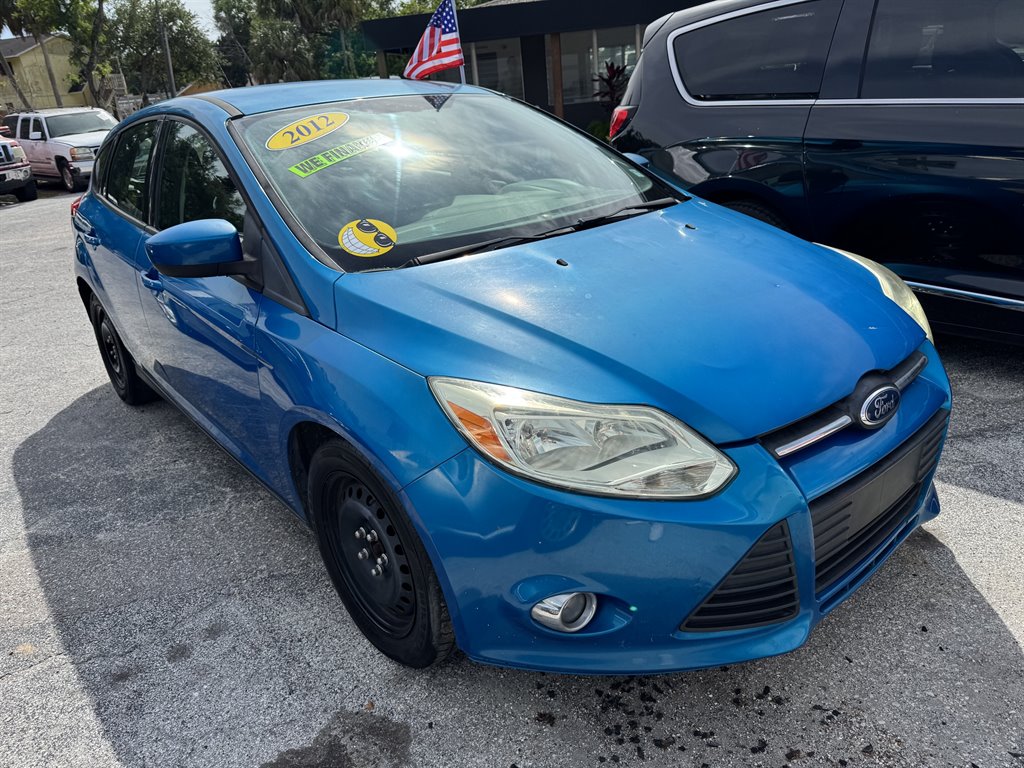 2012 Ford Focus - $5,995