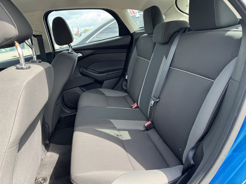 2012 Ford Focus - $5,995