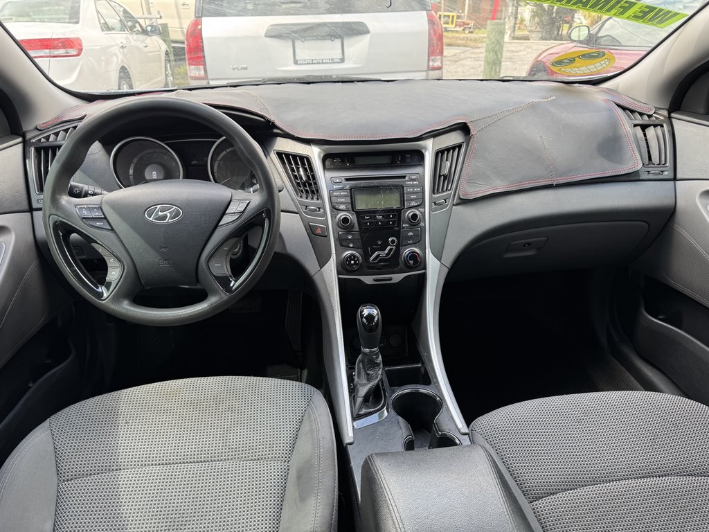 2012 Hyundai Sonata - $7,295