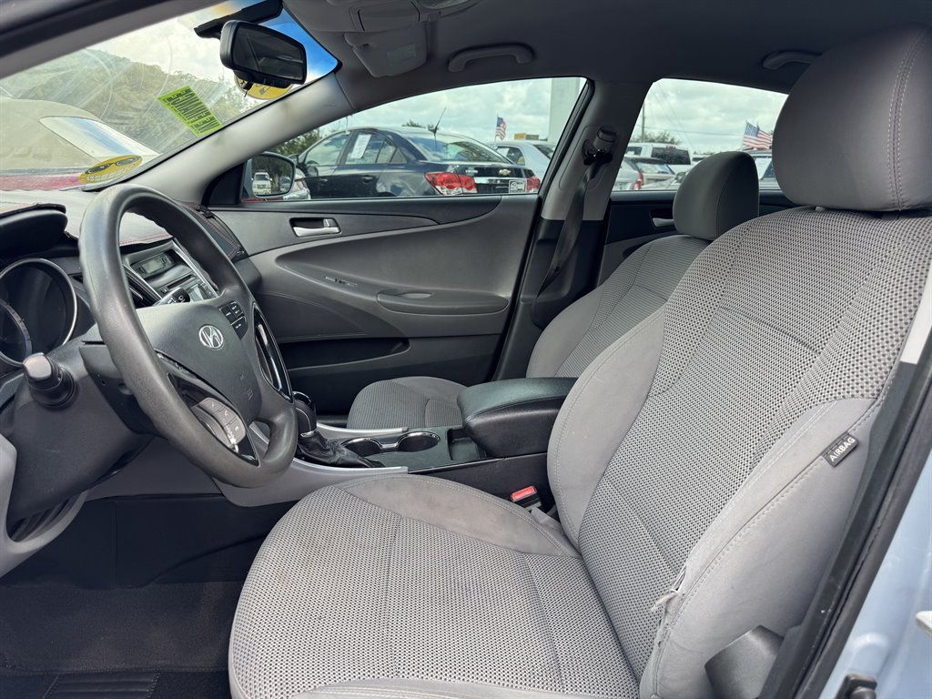 2012 Hyundai Sonata - $7,295