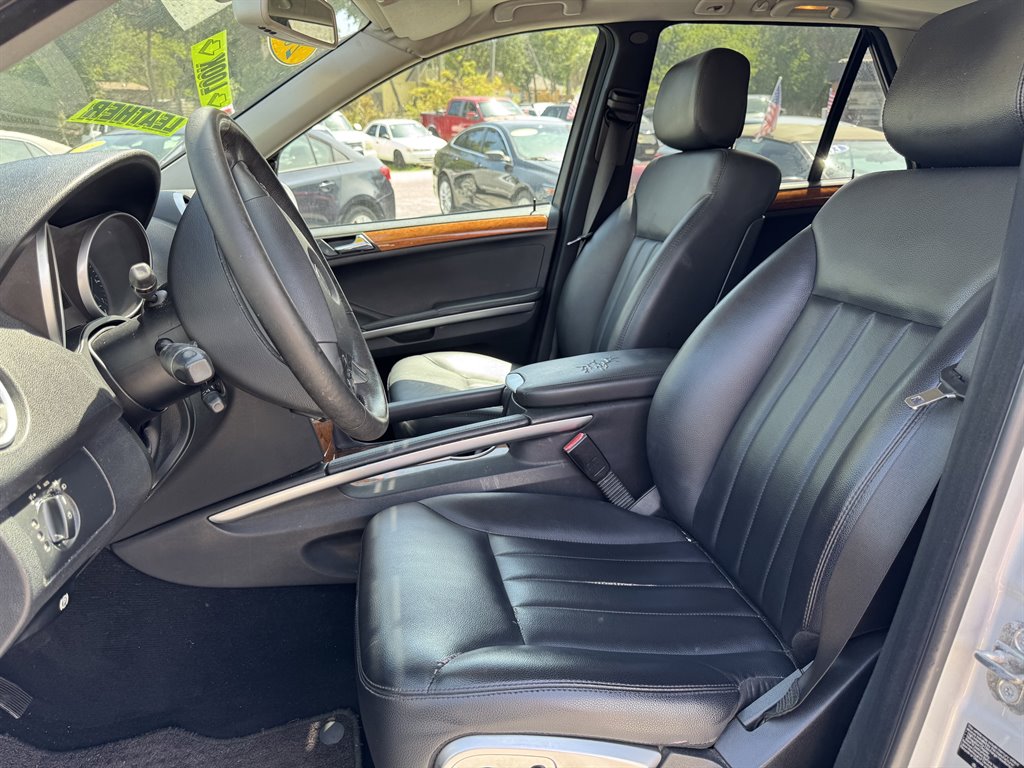 2007 Mercedes-Benz M Class - $8,995