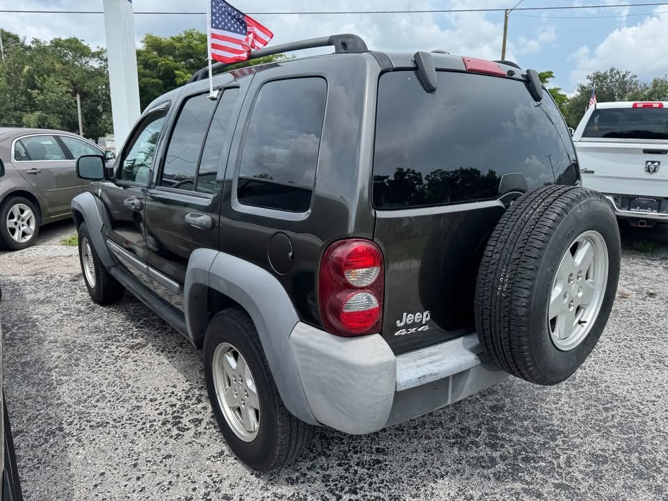 2005 Jeep Liberty - $5,995