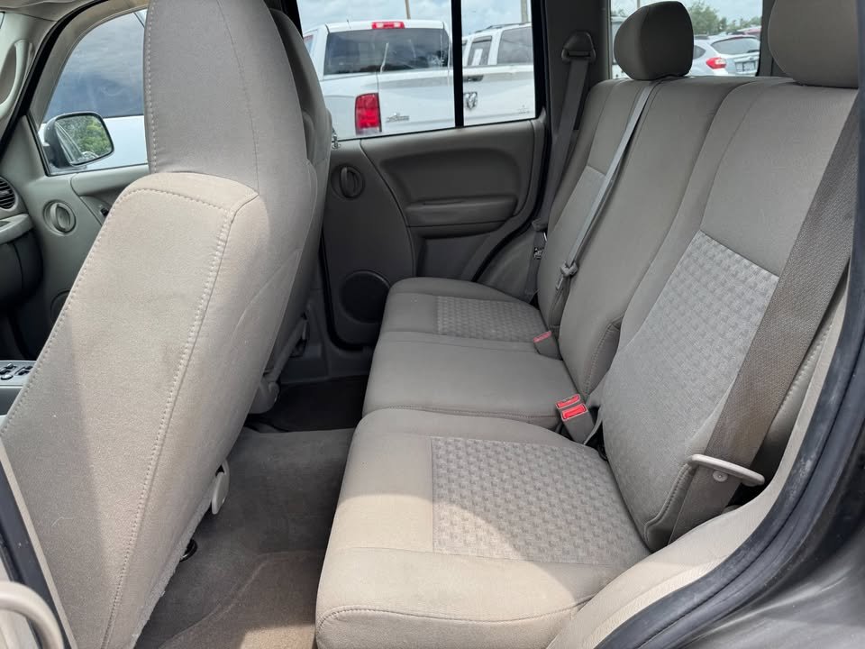 2005 Jeep Liberty - $5,995
