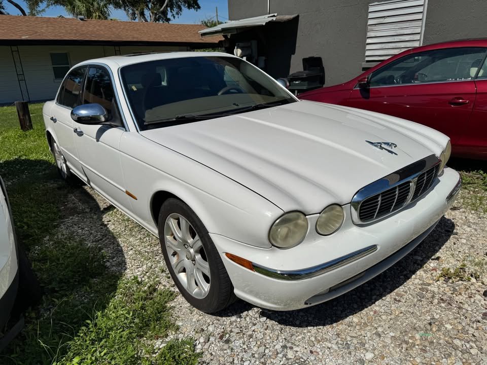 2004 Jaguar Vanden Plas