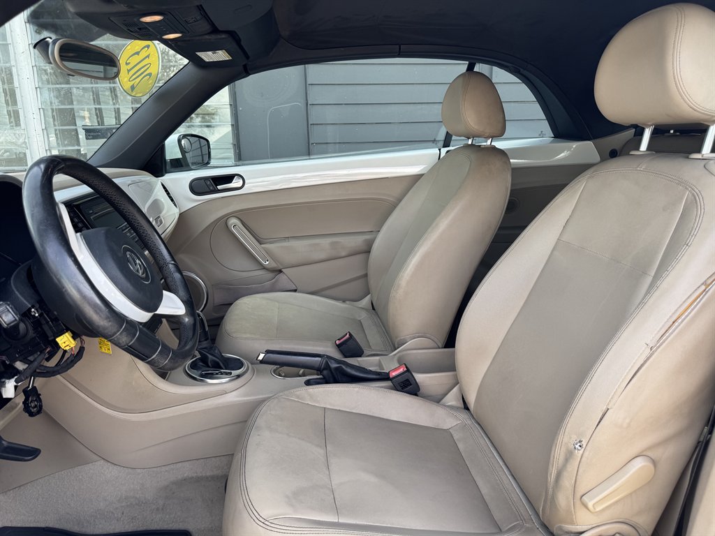 2013 Volkswagen Beetle