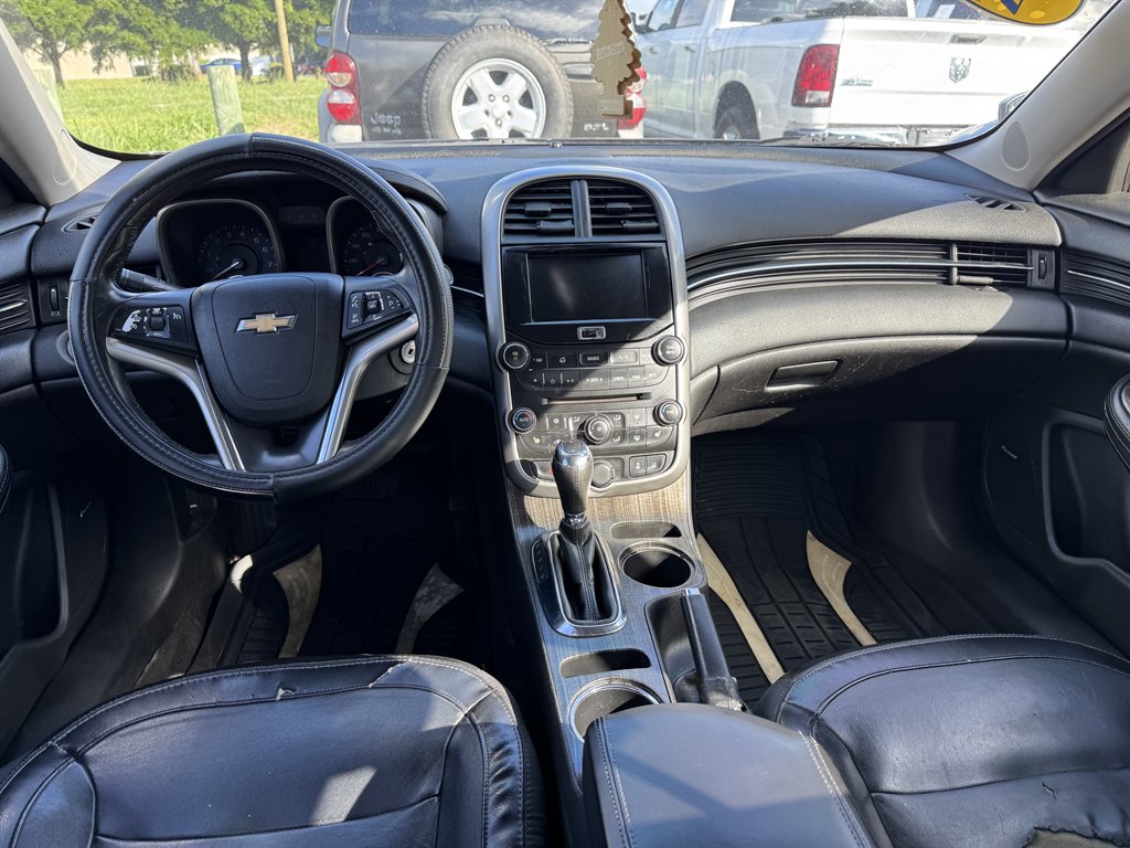2015 Chevrolet Malibu - $7,995