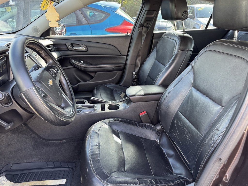 2015 Chevrolet Malibu - $7,995