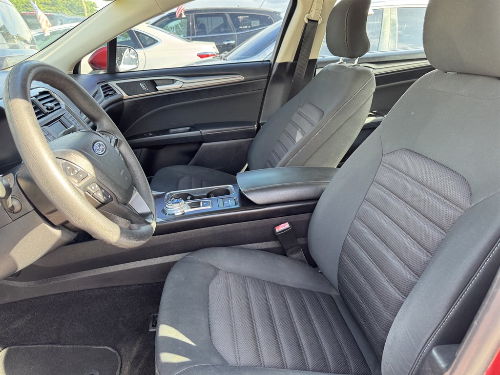 2018 Ford Fusion - $11,995