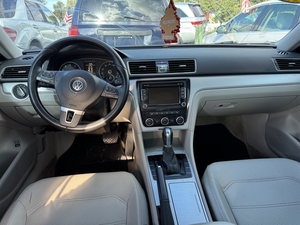 2012 Volkswagen Passat - $6,995