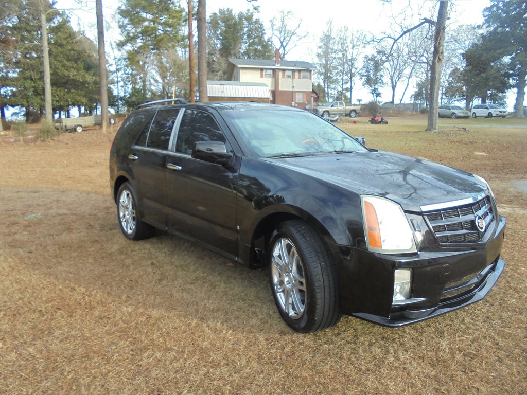 2007 Cadillac SRX - $7,995