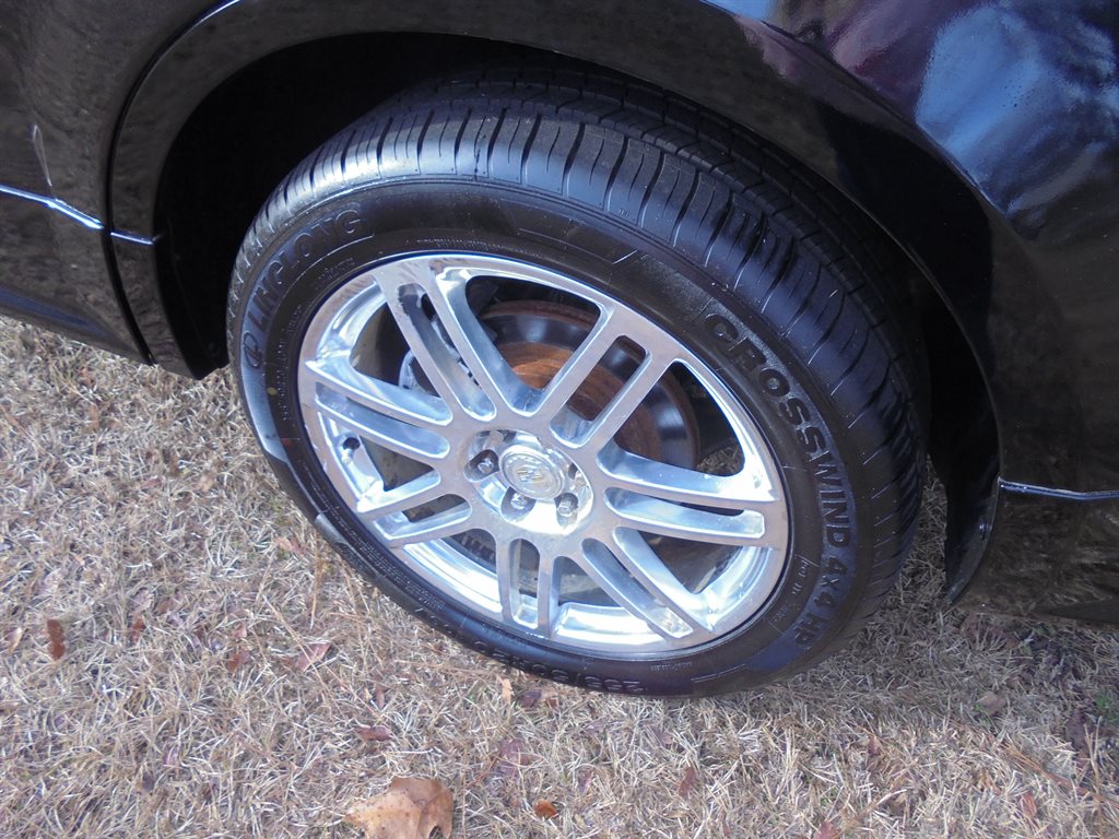 2007 Cadillac SRX - $7,995