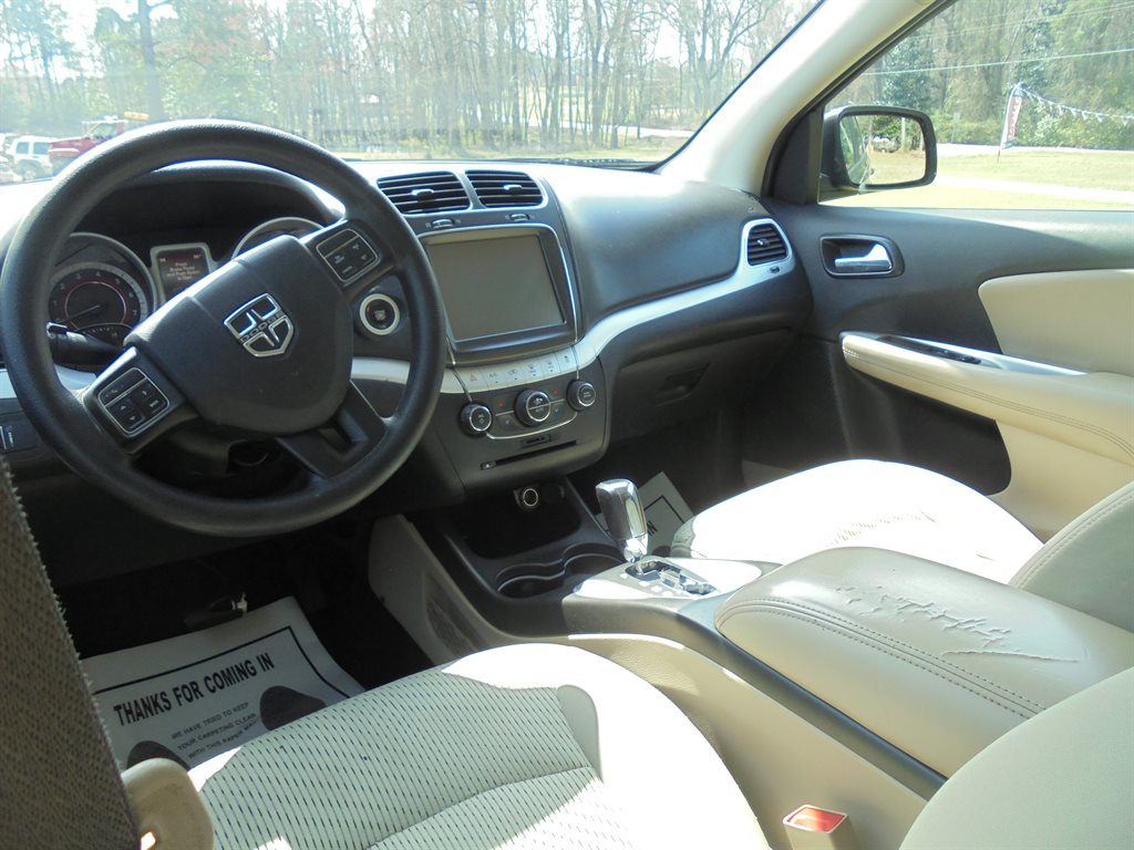 2017 Dodge Journey - $6,995