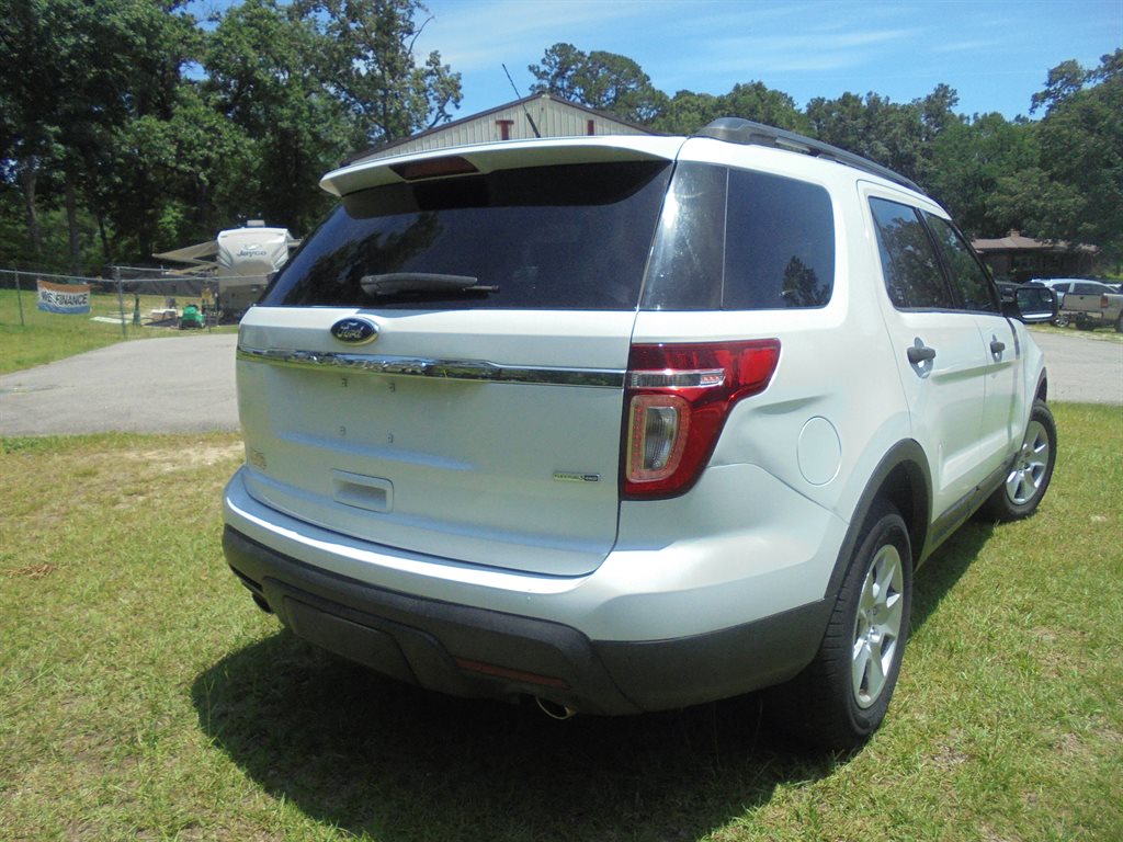 2014 Ford Explorer photo
