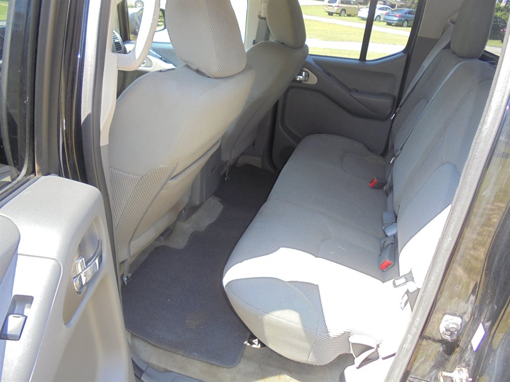 2016 Nissan Frontier - $14,995
