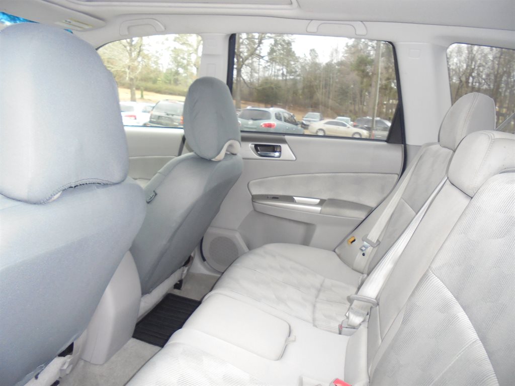 2009 Subaru Forester - $8,995