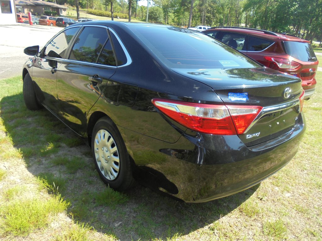 2016 Toyota Camry - $12,995