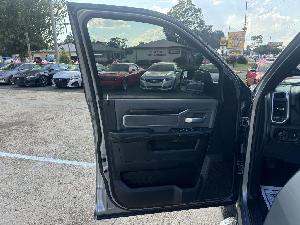 2022 Ram 2500 - $34,995