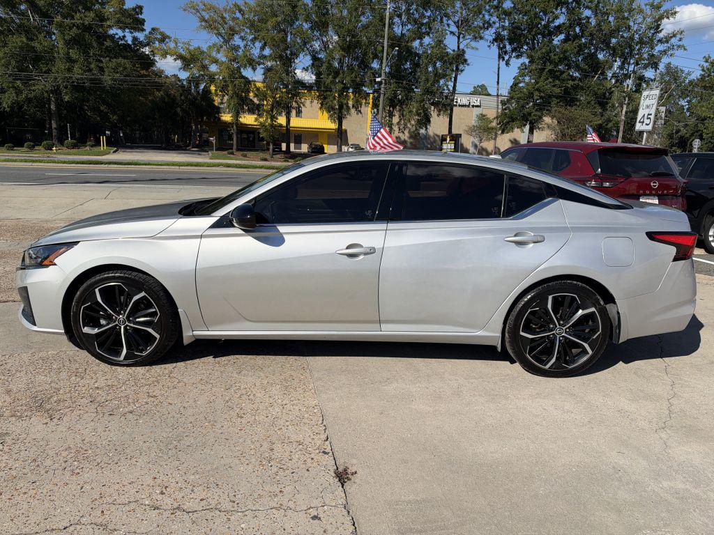 2025 Nissan Altima - $21,995