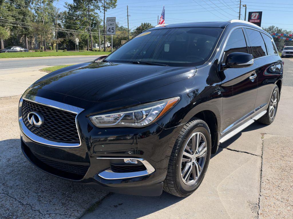 2017 INFINITI QX60 - $10,995