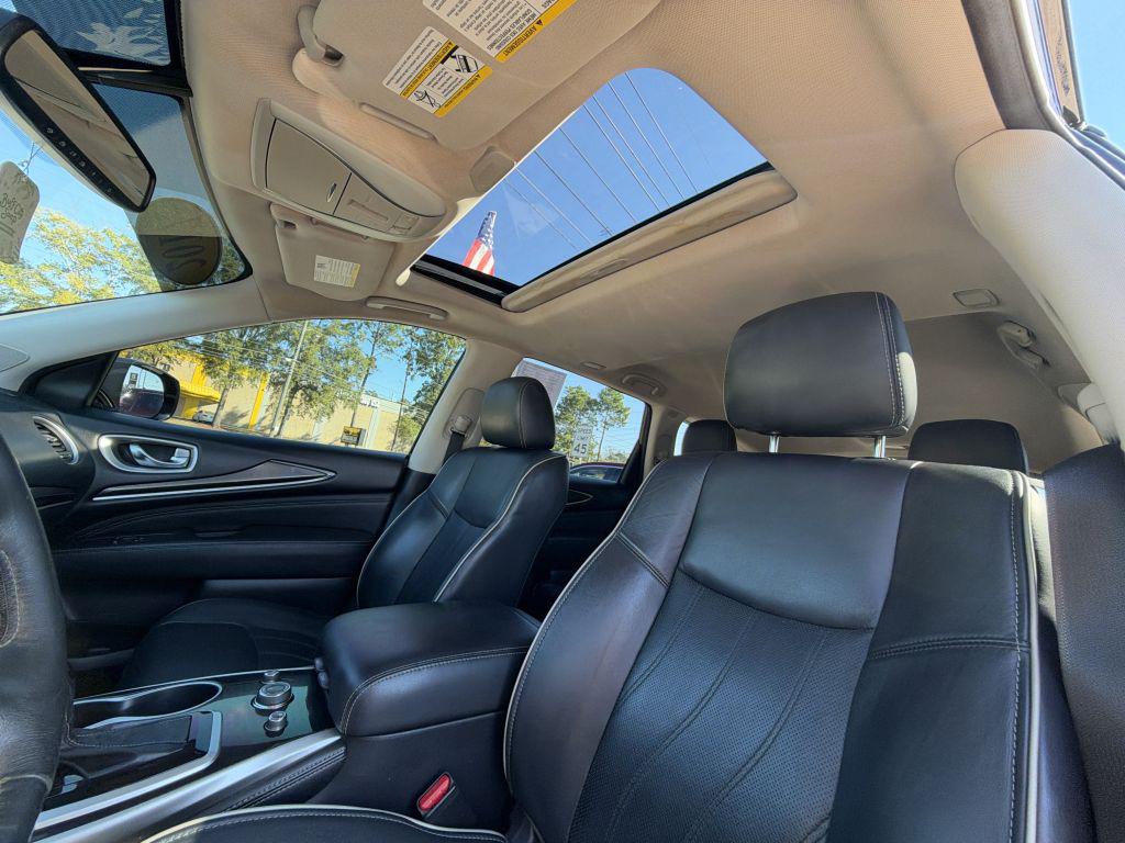 2017 INFINITI QX60 - $10,995