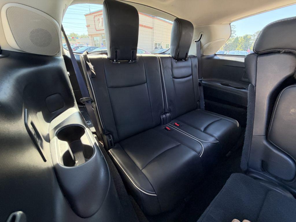 2017 INFINITI QX60 - $10,995