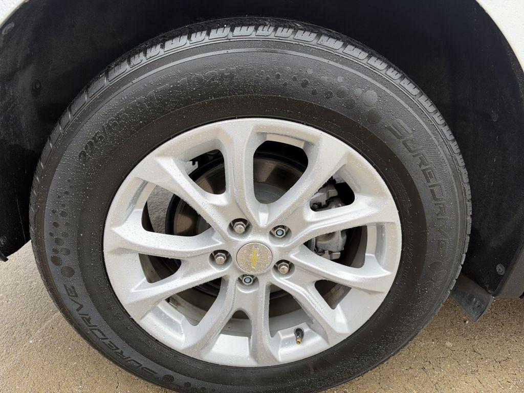 2021 Chevrolet Equinox - $13,995