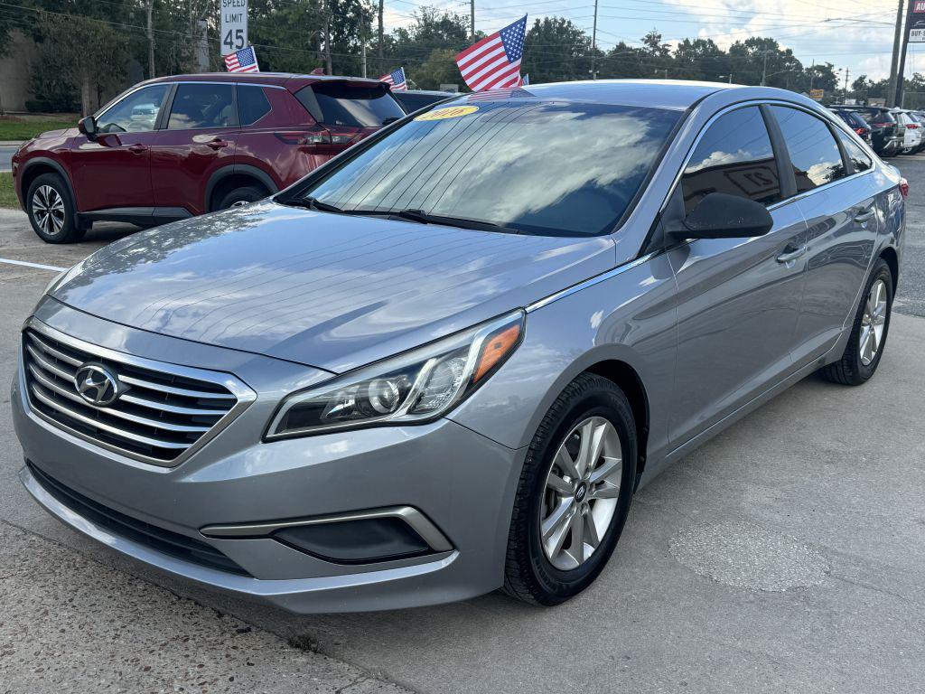 2016 Hyundai Sonata - $7,500