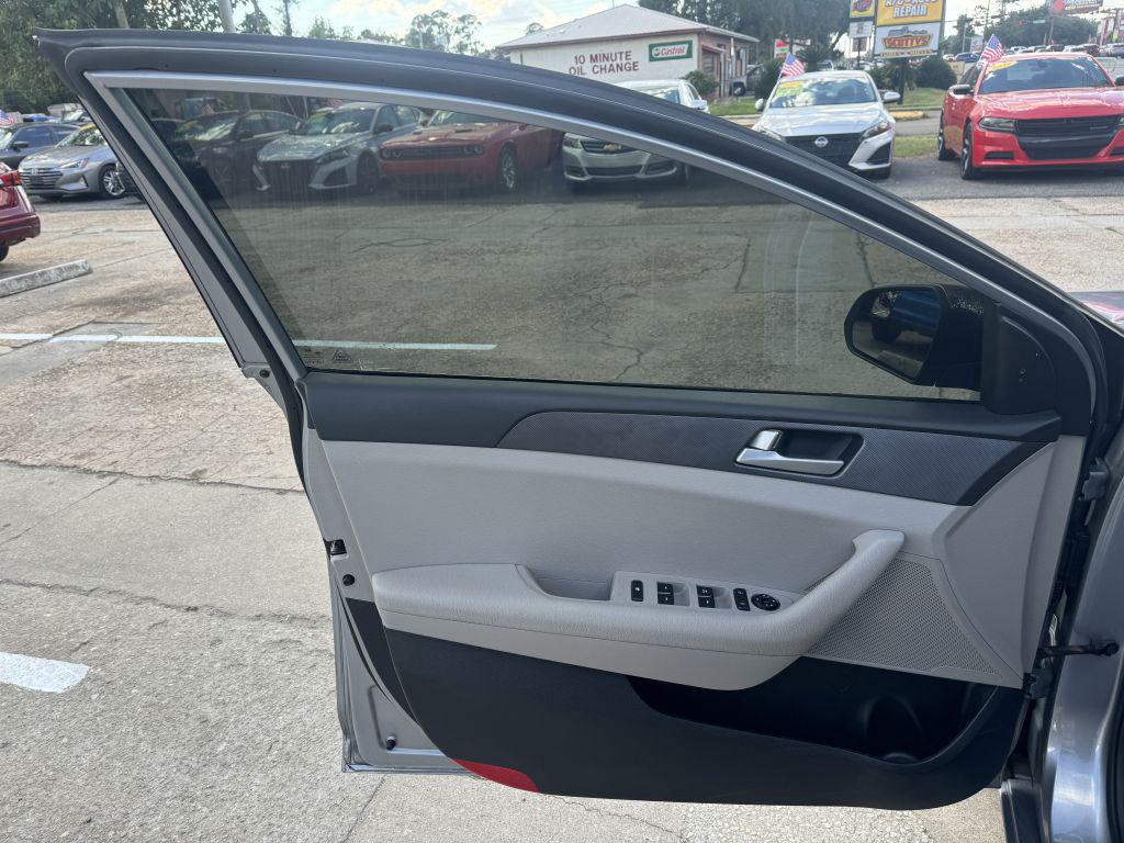 2016 Hyundai Sonata - $7,500