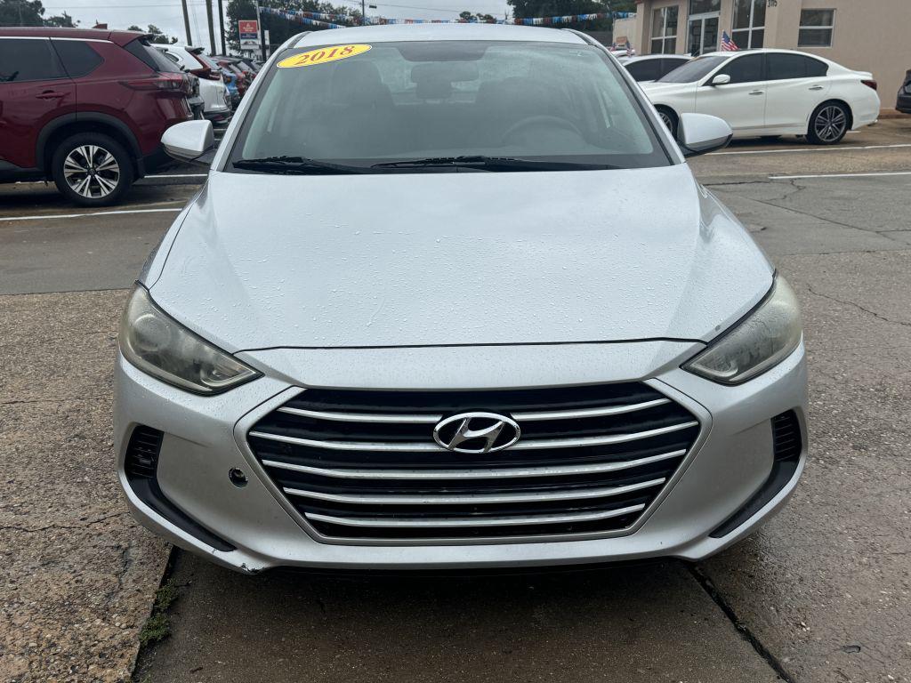 2018 Hyundai Elantra - $7,500