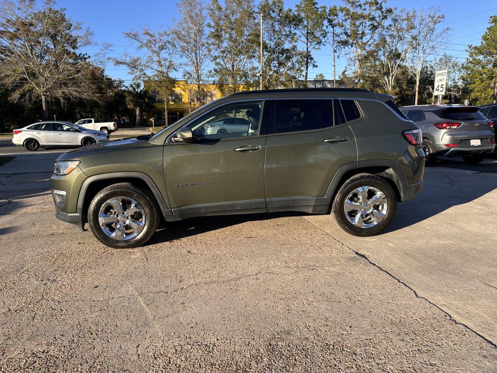2019 Jeep Compass Latitude 4d  photo