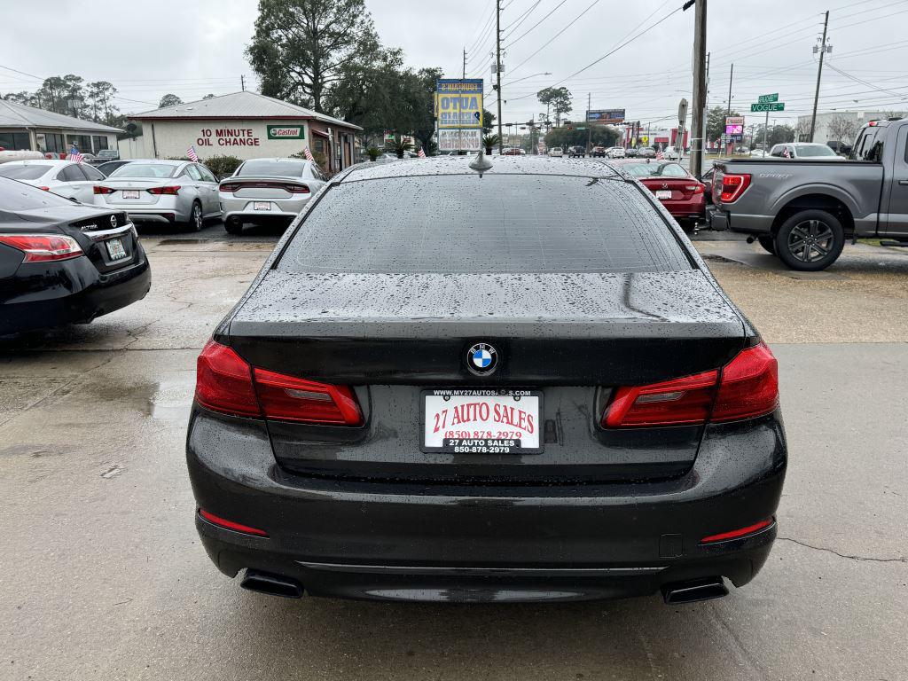 2017 BMW 5-Series  photo