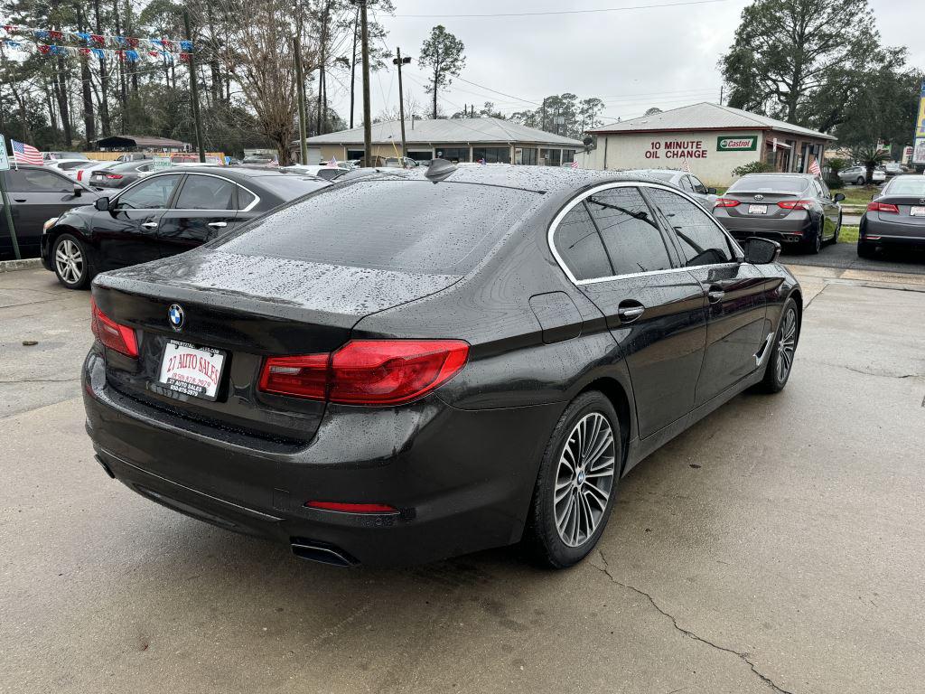 2017 BMW 5-Series  photo