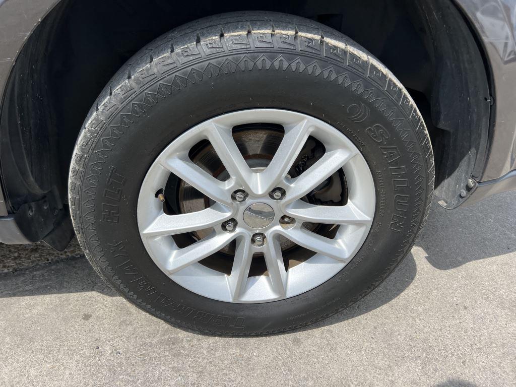 2017 Dodge Journey - $8,995