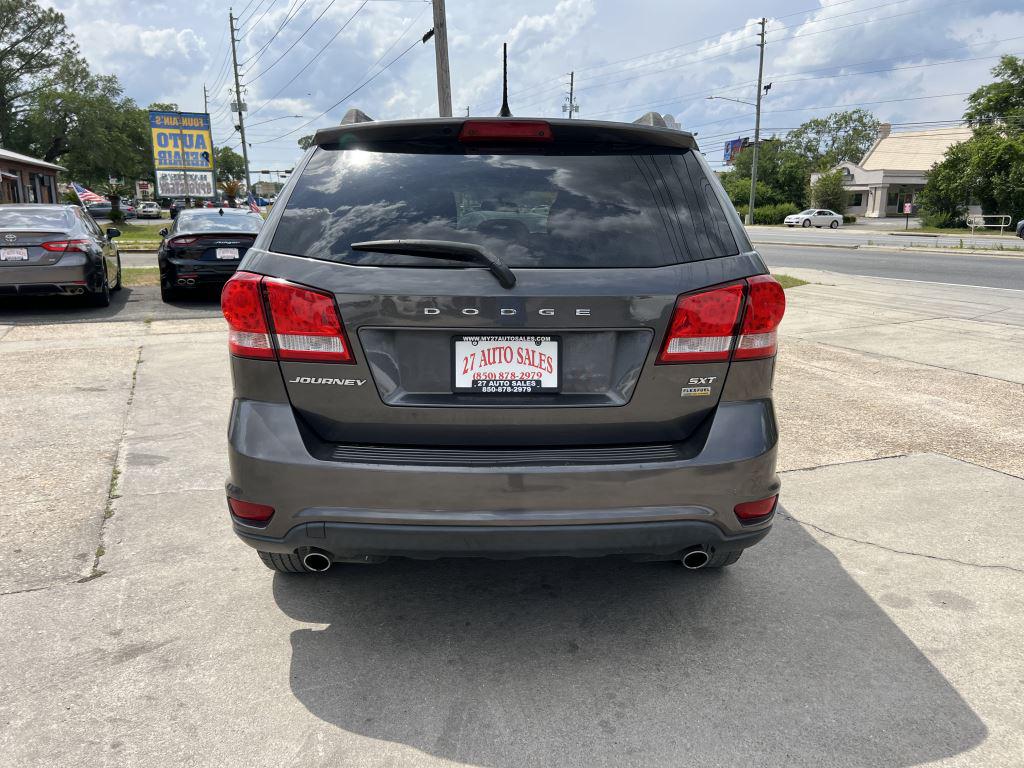 2017 Dodge Journey - $8,995