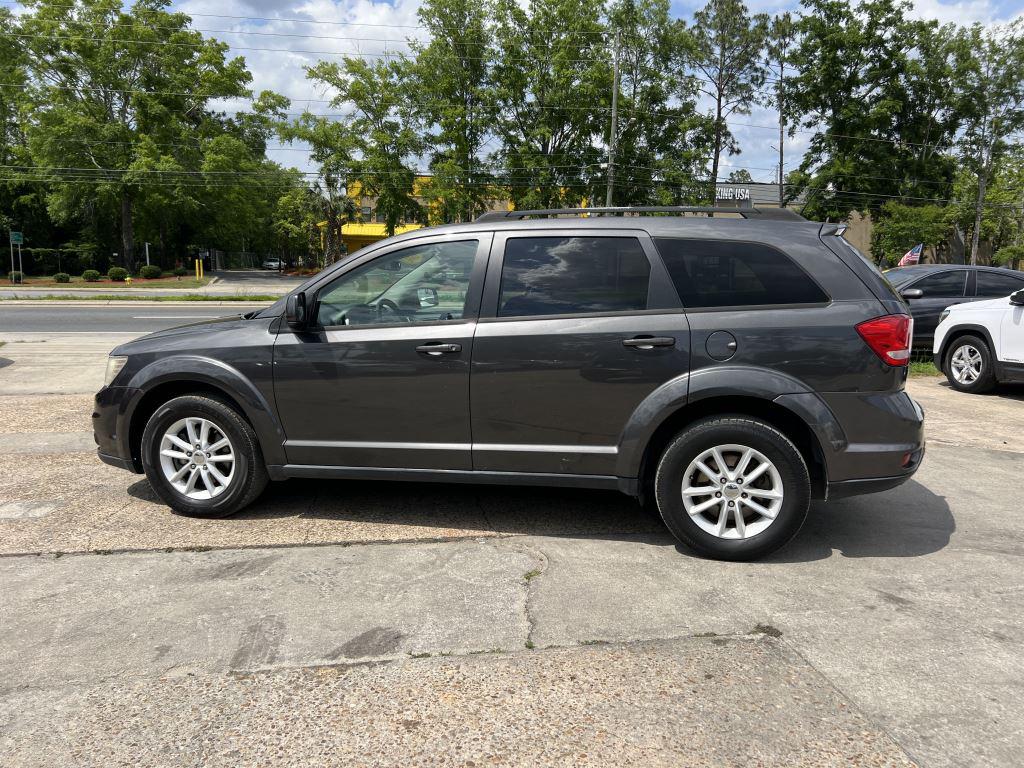 2017 Dodge Journey - $8,995
