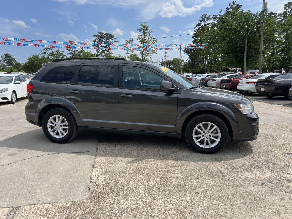 2017 Dodge Journey - $8,995