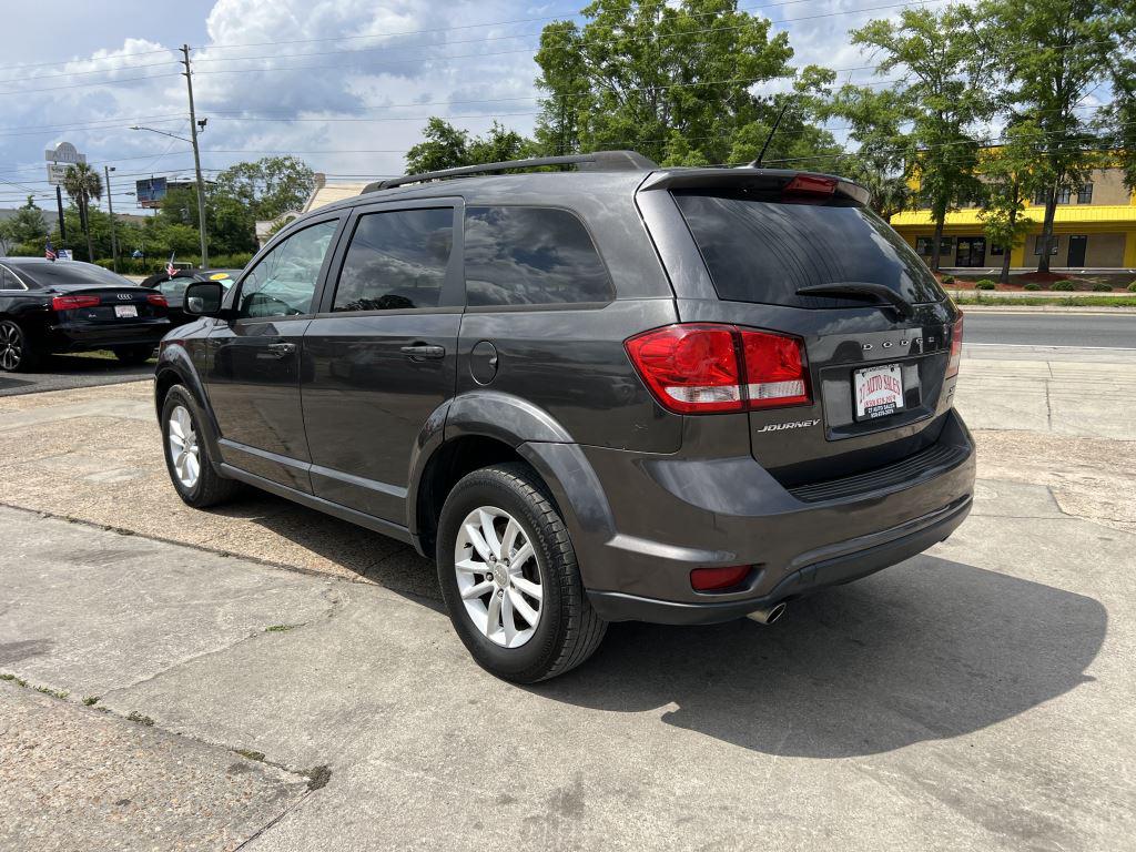 2017 Dodge Journey - $8,995